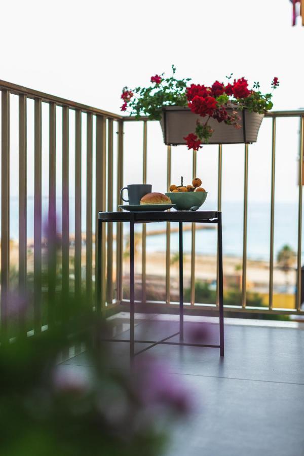 B&B a due passi dal mare Gela Extérieur photo