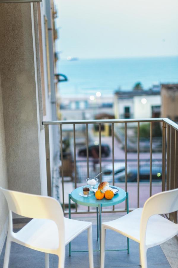 B&B a due passi dal mare Gela Extérieur photo